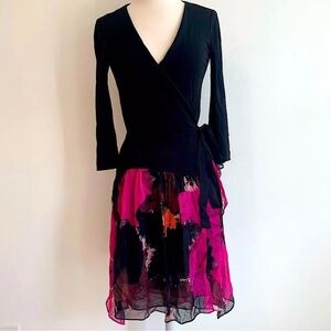 Diane von Furstenburg wrap dress, size 6 Excellent like new condition.